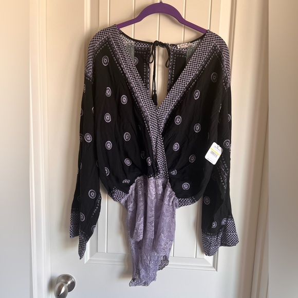 Free People, NWT, Size Medium Bodysuit - Picture 4 of 16